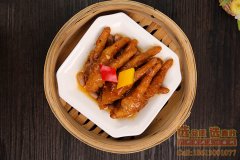 豉椒酱汁蒸凤爪